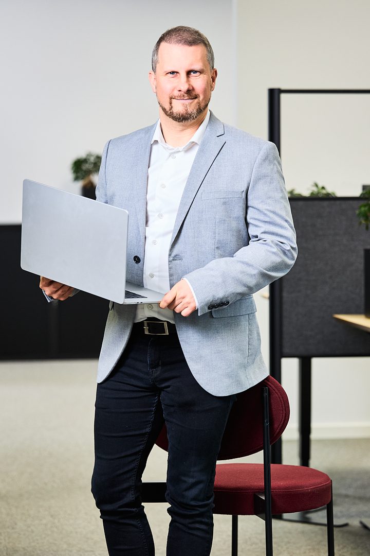 Mads Knippel Jensen